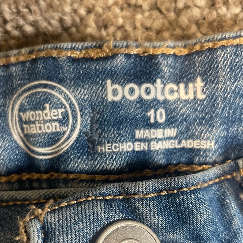 Wonder Nation Kids Light Blue Jeans - Picture 2 of 3